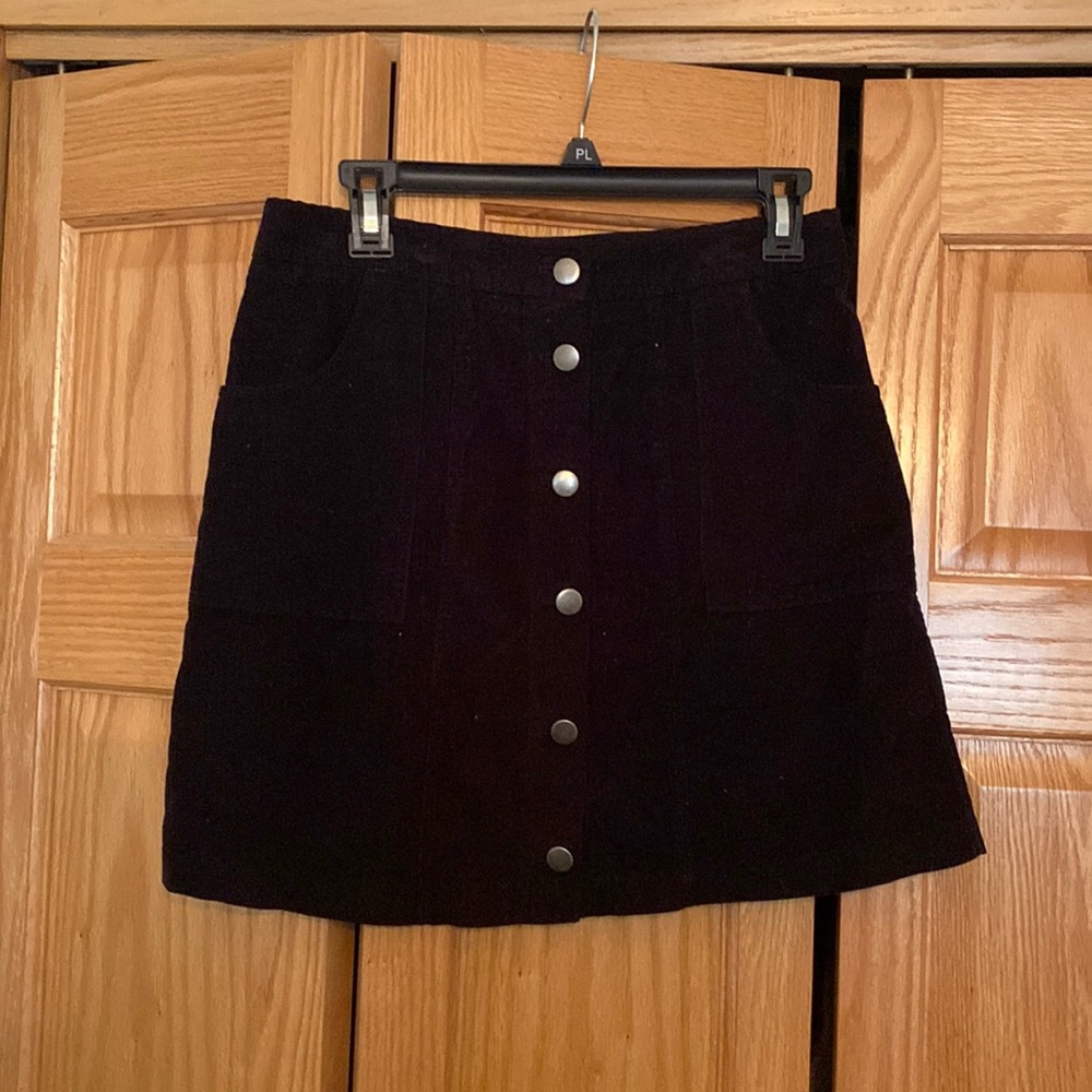 Medium Black corduroy button down skirt